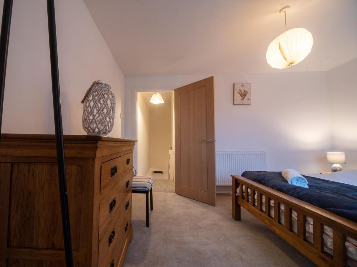 Castle View - Flat In Mumbles - Free Parking Lejlighed Oystermouth Eksteriør billede