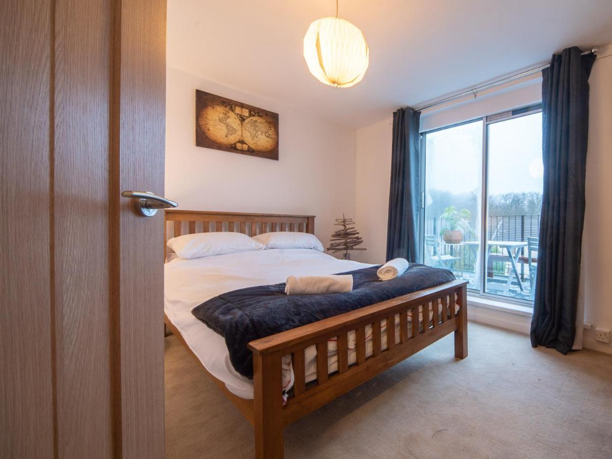 Castle View - Flat In Mumbles - Free Parking Lejlighed Oystermouth Eksteriør billede